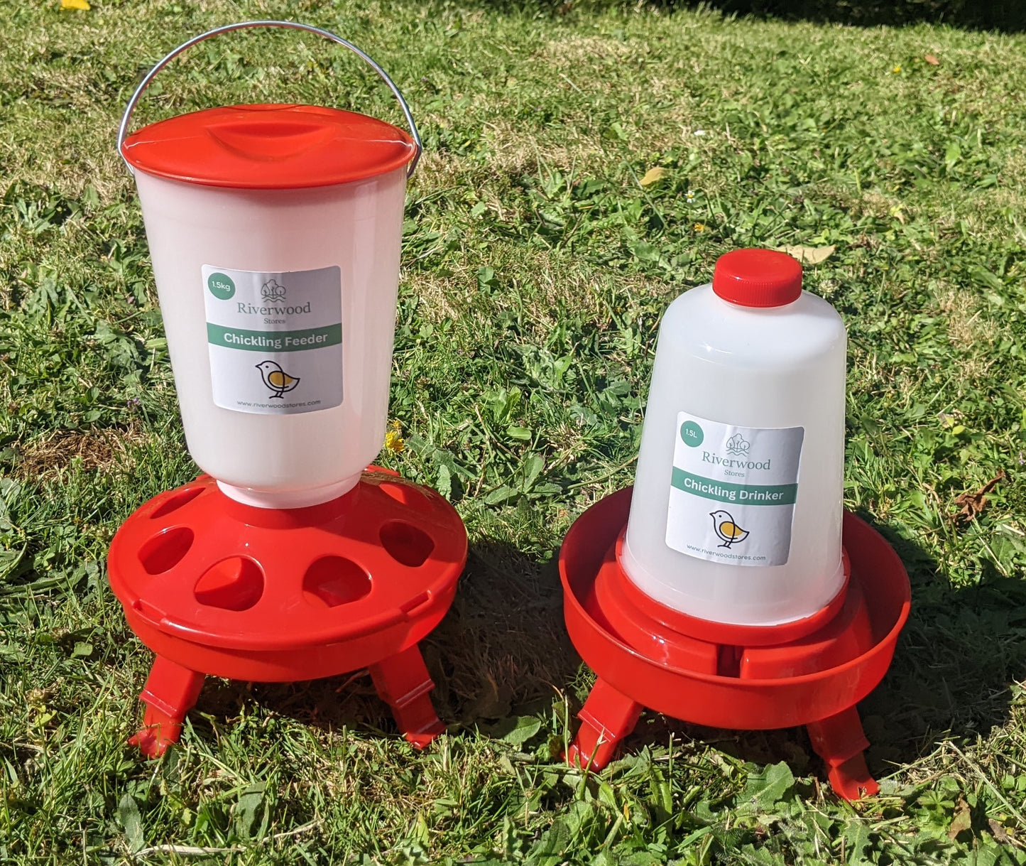 Bucket Foldable Legs Poultry / Chicken 1.5kg Feeder or 1.5 litre Drinker (single or pair options)